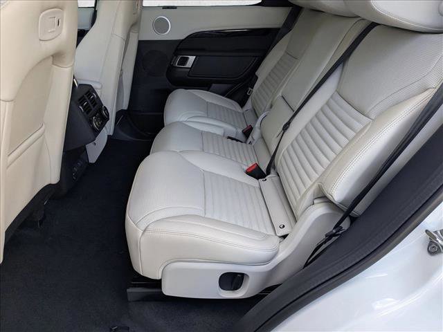 New 2026 Land Rover Discovery S image 15