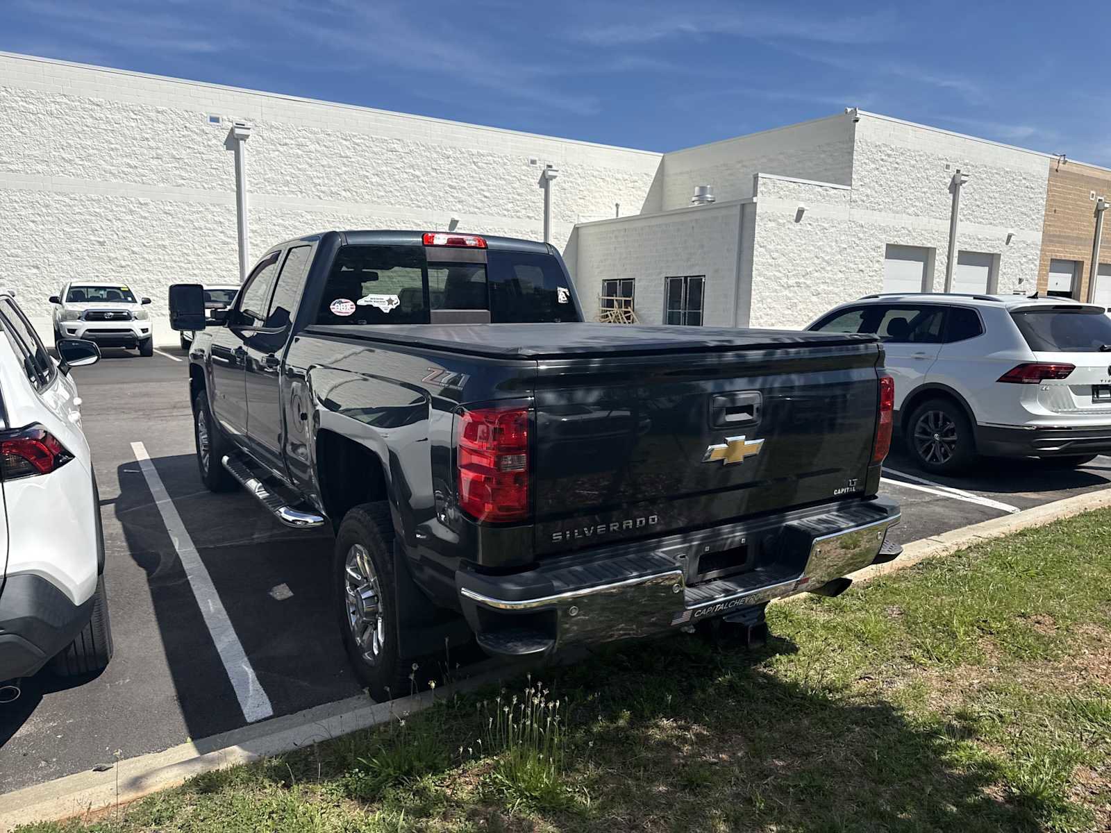 Used 2018 Chevrolet Silverado 2500 LT w/ LT Plus Package AWD/4WD image 44