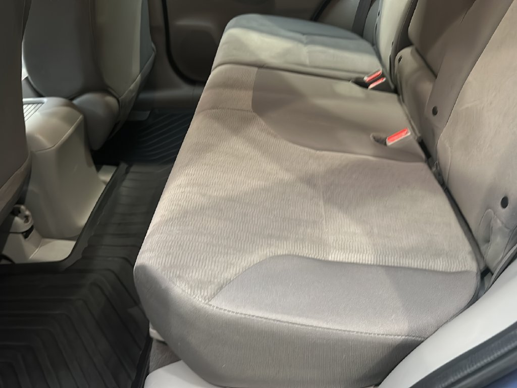 Used 2013 Honda CR-V LX image 17
