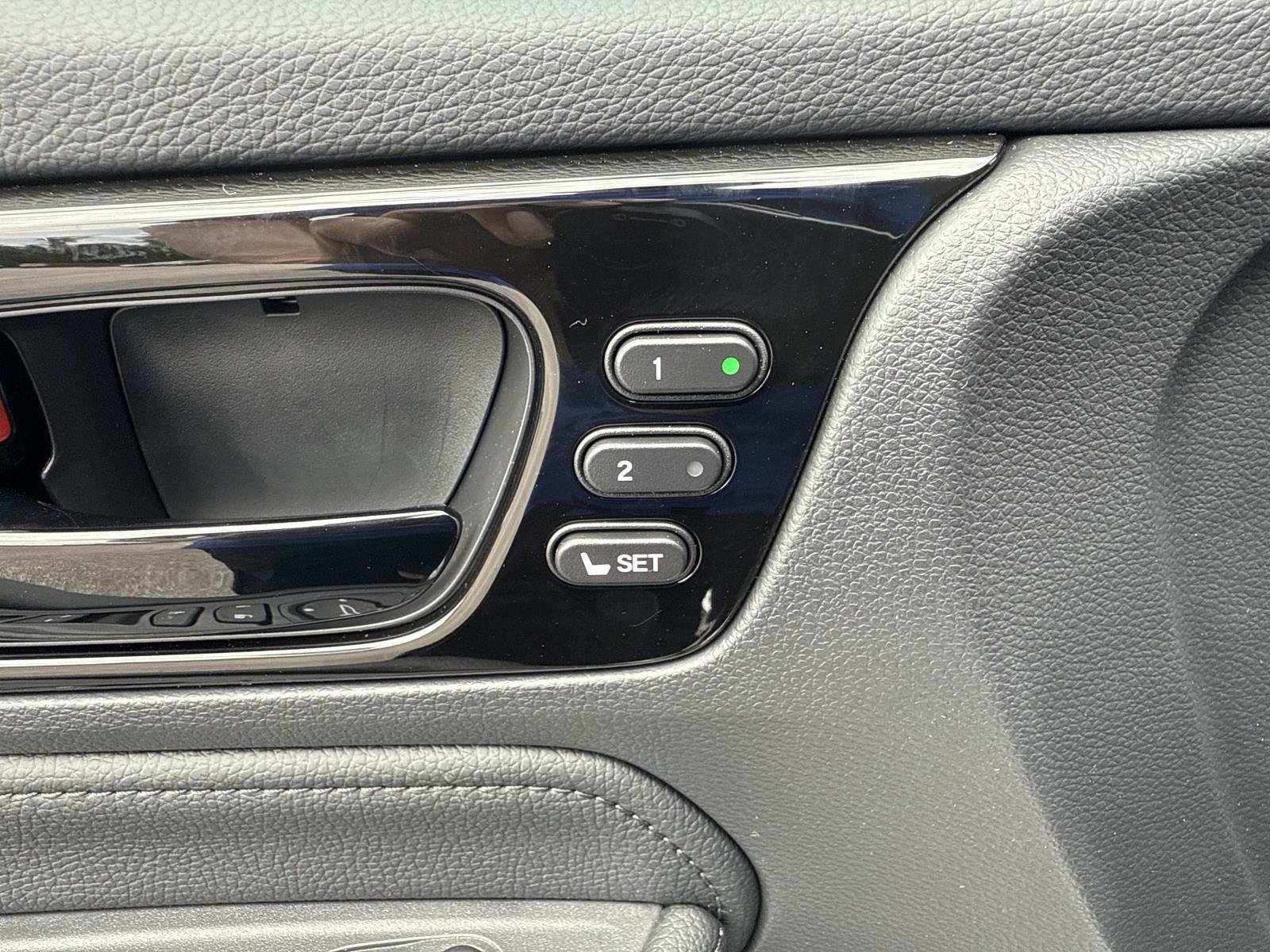 New 2026 Honda Odyssey Elite image 18