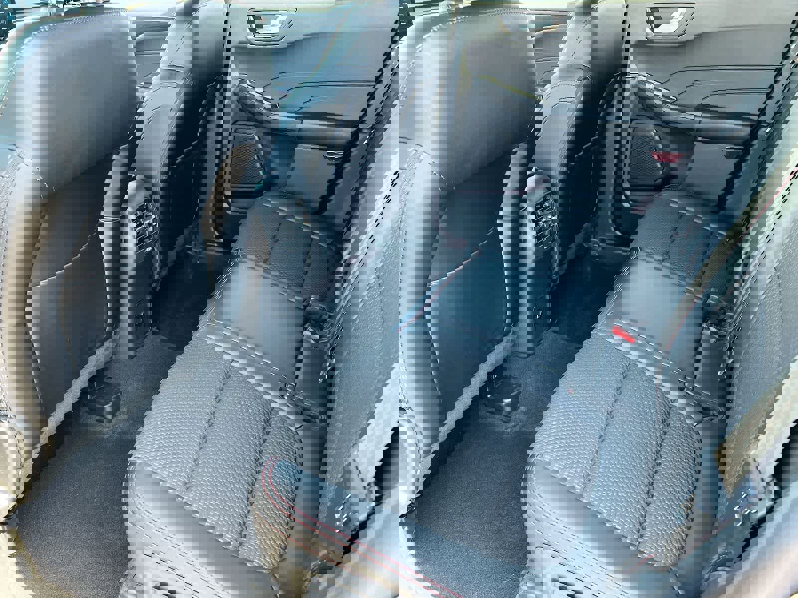 Used 2023 Ford Escape ST-Line Elite AWD/4WD image 18