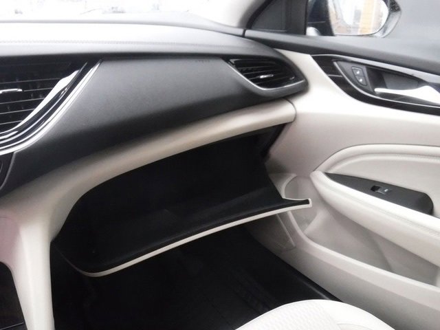 Used 2019 Buick Regal Preferred image 18