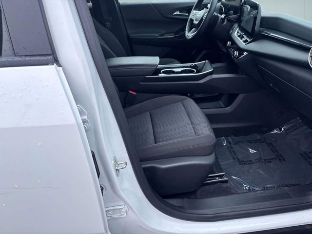 Used 2025 Chevrolet Equinox LT image 35
