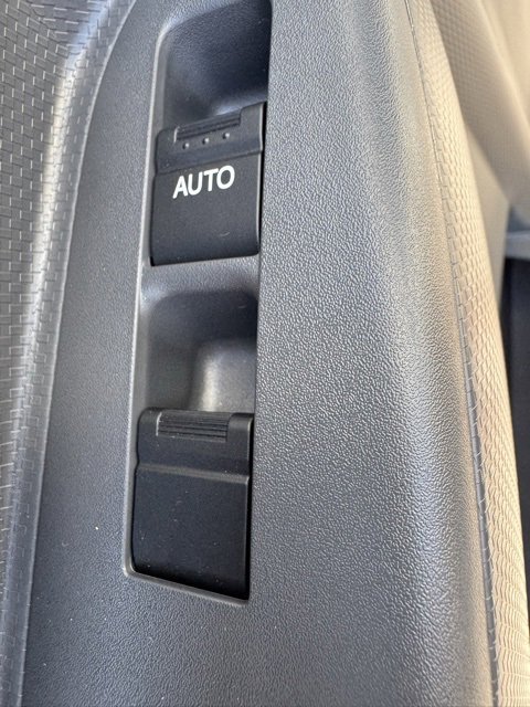 New 2024 Chevrolet Low Cab Forward image 17