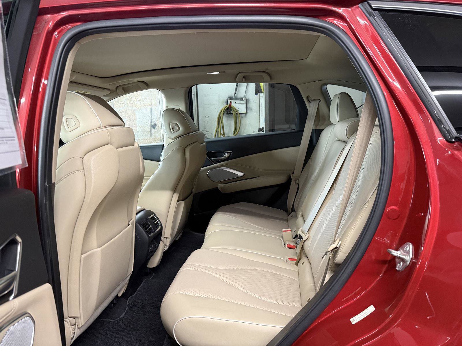 Used 2019 Acura RDX AWD w/ Advance Package image 17