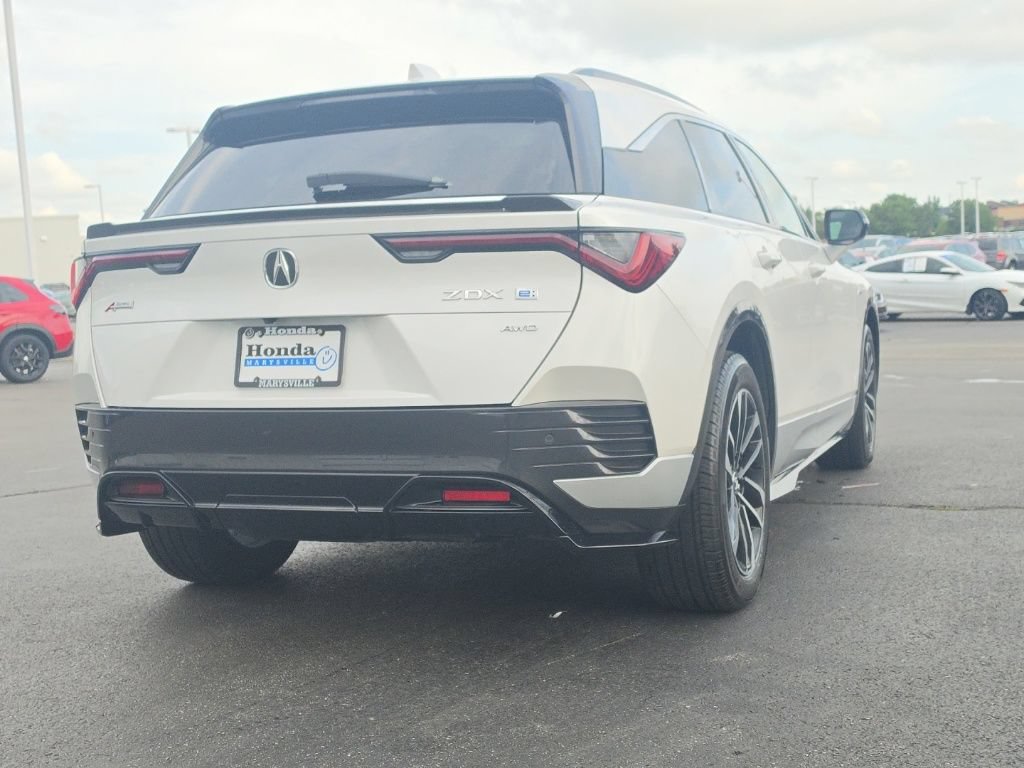 Used 2024 Acura ZDX A-Spec AWD/4WD image 9