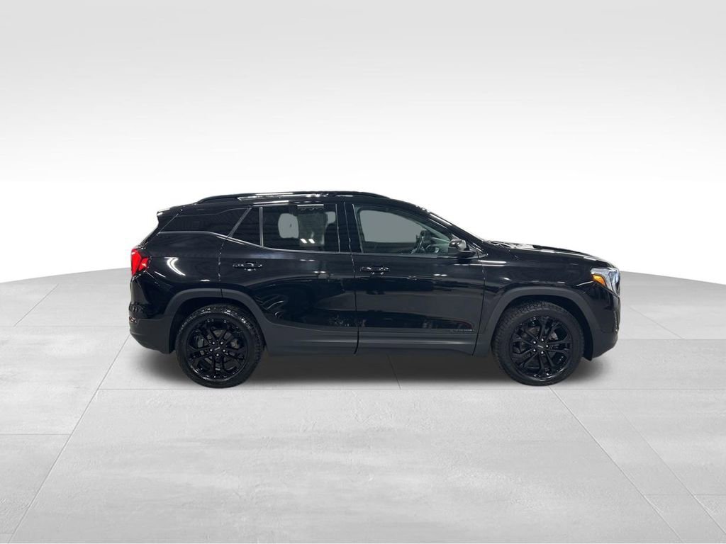Used 2020 GMC Terrain SLE w/ Driver Convenience Package image 6