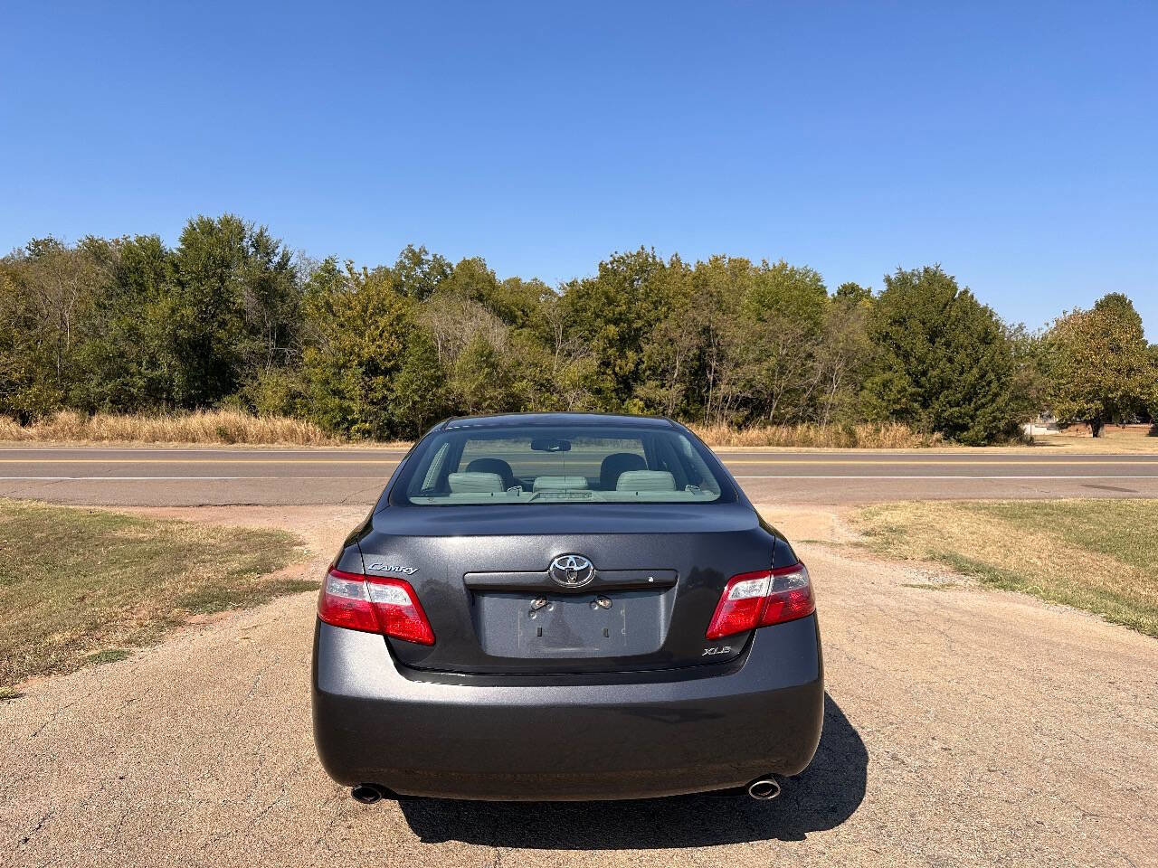 Used 2007 Toyota Camry XLE image 8