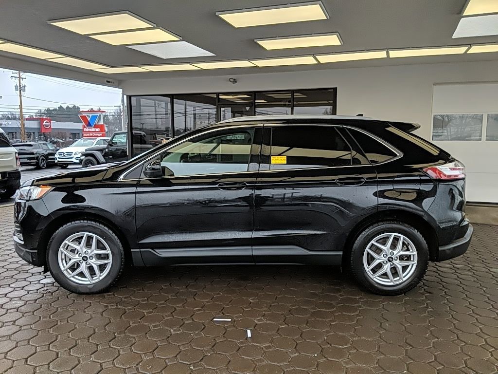 Certified 2024 Ford Edge SEL w/ Convenience Package image 10