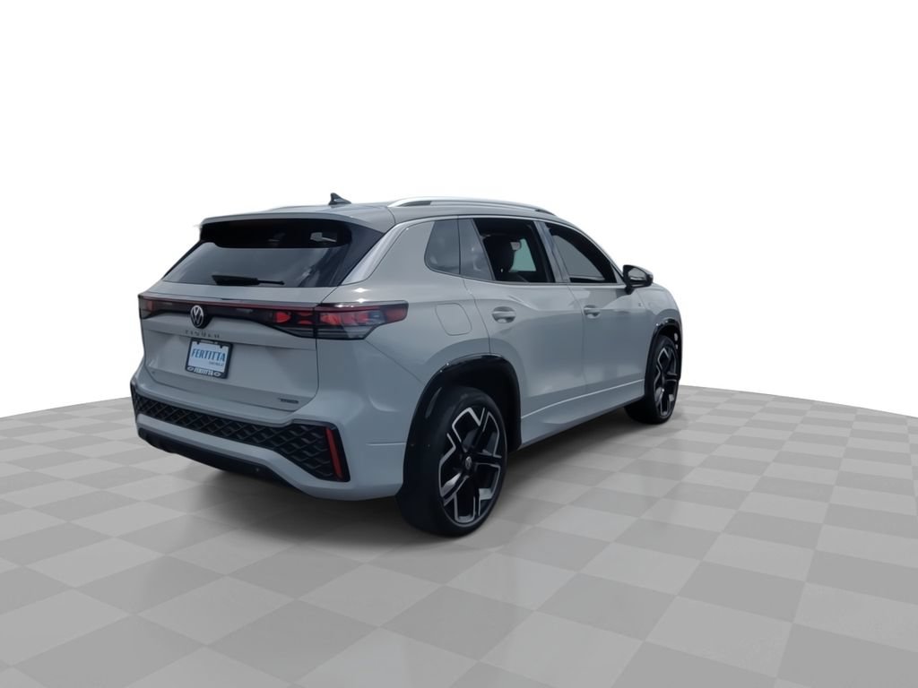Used 2025 Volkswagen Tiguan SEL R-Line AWD/4WD image 8