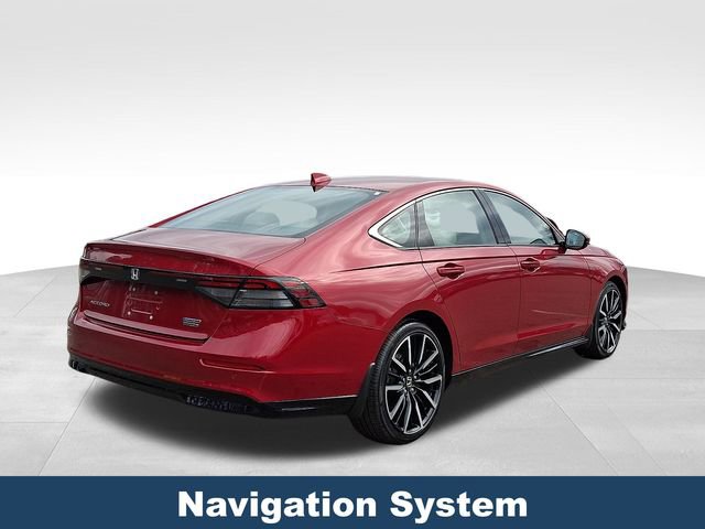 Used 2024 Honda Accord Touring image 7