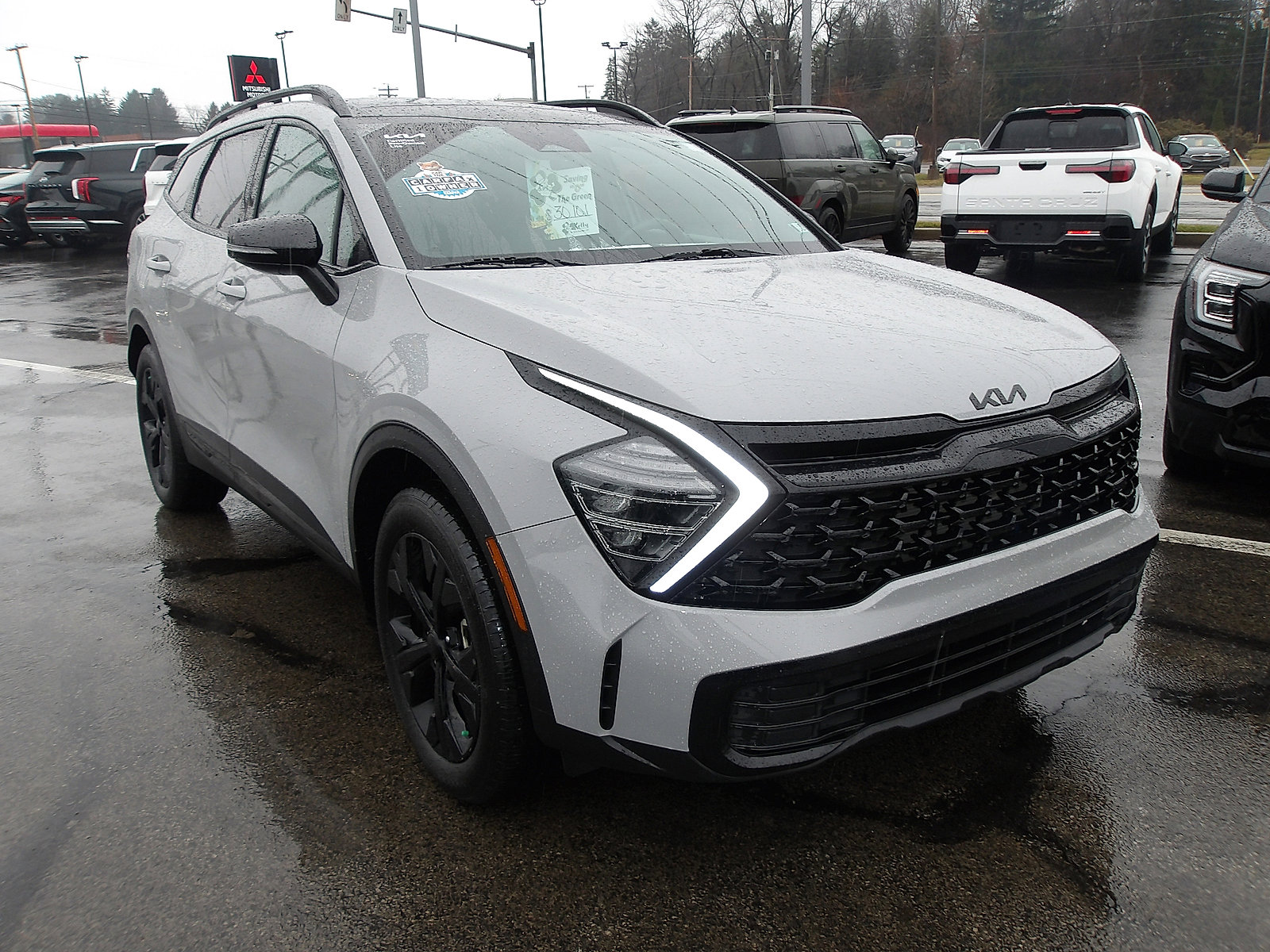 Used 2025 Kia Sportage X-Line w/ Premium Package image 1