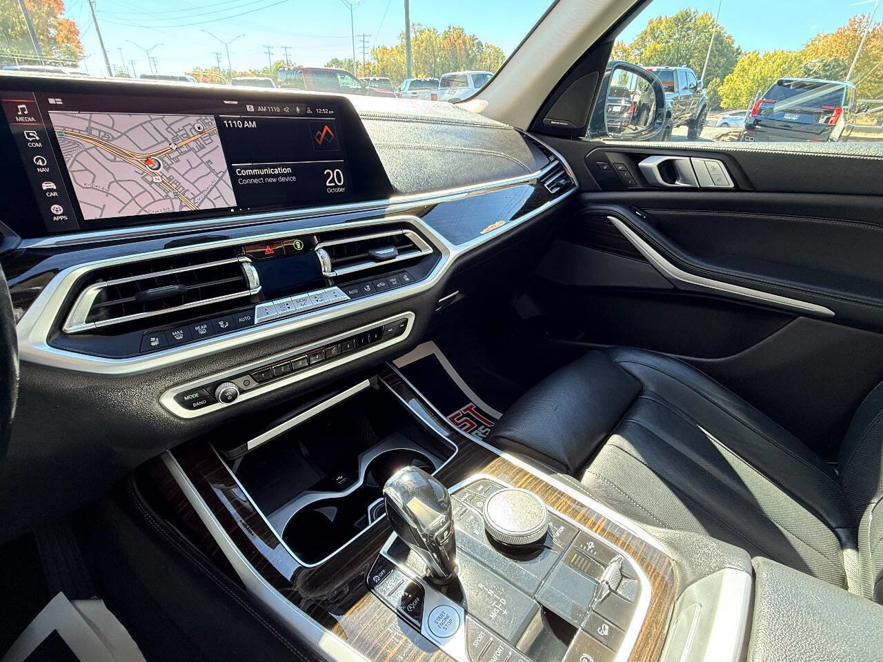 Used 2020 BMW X7 xDrive40i w/ Luxury Seating Package image 25