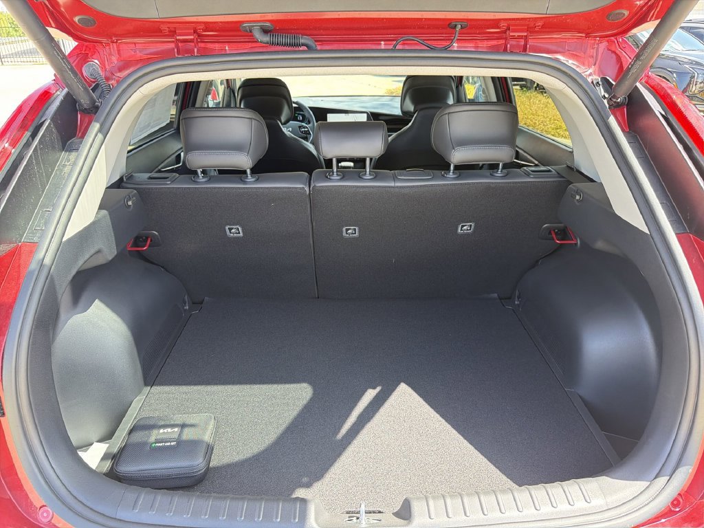 New 2026 Kia Niro EX FWD image 22