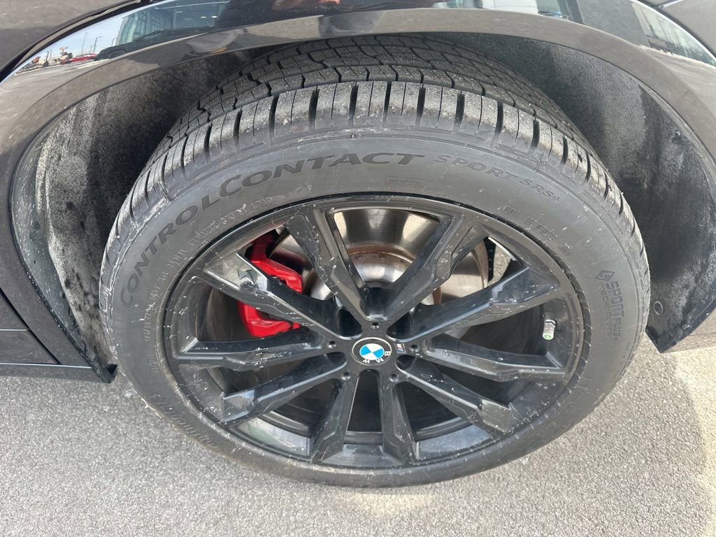 Used 2024 BMW X4 M40i w/ Premium Package image 36