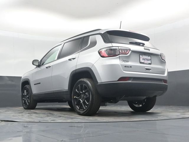 New 2026 Jeep Compass Latitude image 42