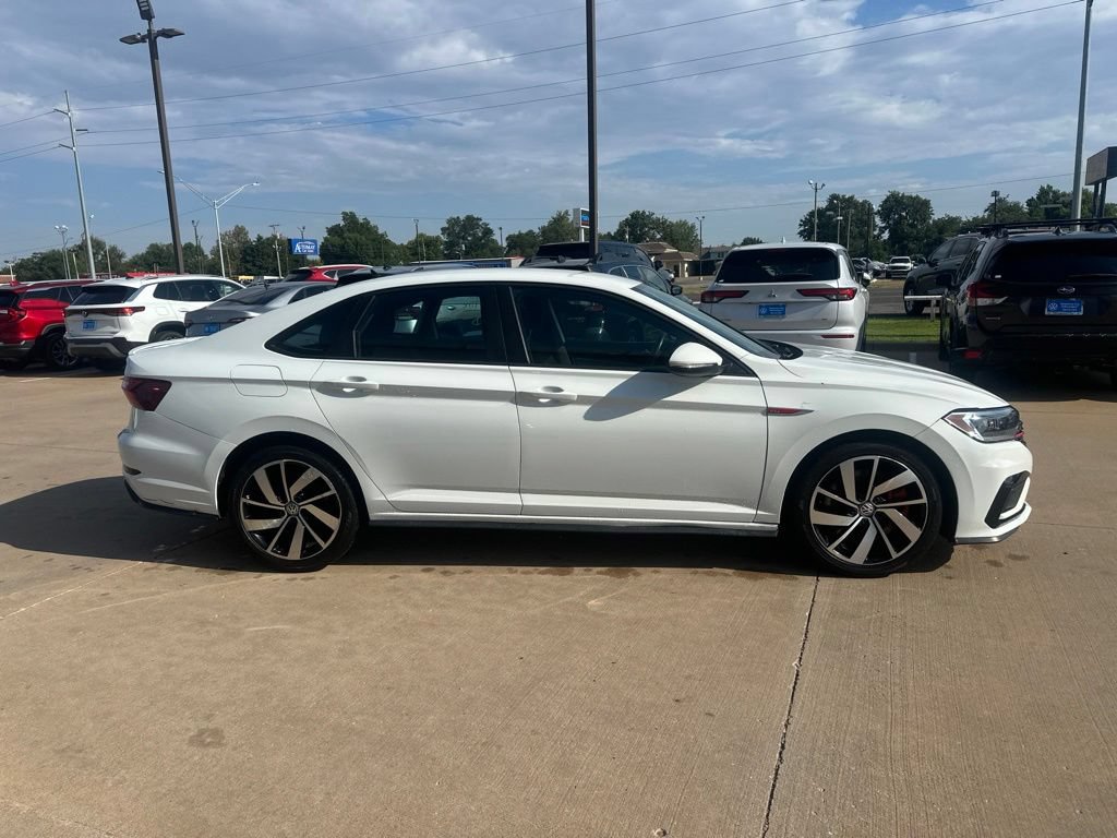 Used 2021 Volkswagen Jetta GLI FWD image 4