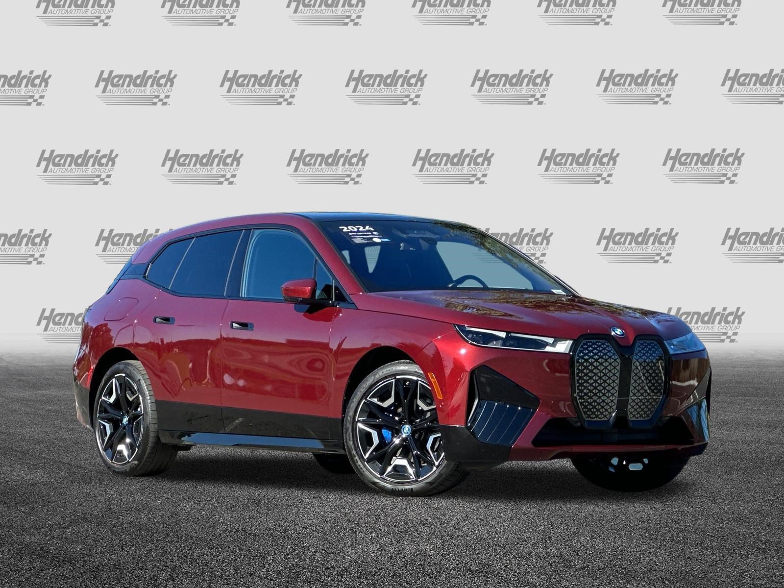 Certified 2024 BMW iX xDrive50 w/ Premium Package AWD/4WD image 2
