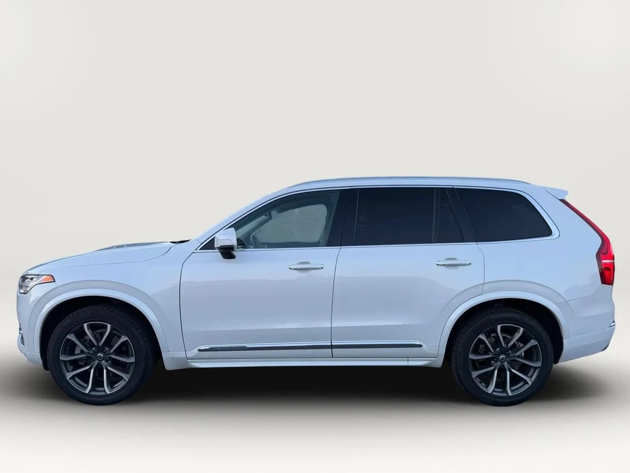 Used 2016 Volvo XC90 T6 Inscription AWD/4WD image 5