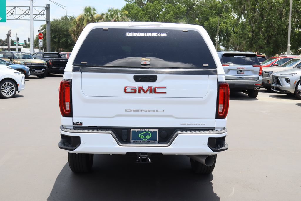 Certified 2022 GMC Sierra 3500 Denali w/ Technology Package AWD/4WD image 8