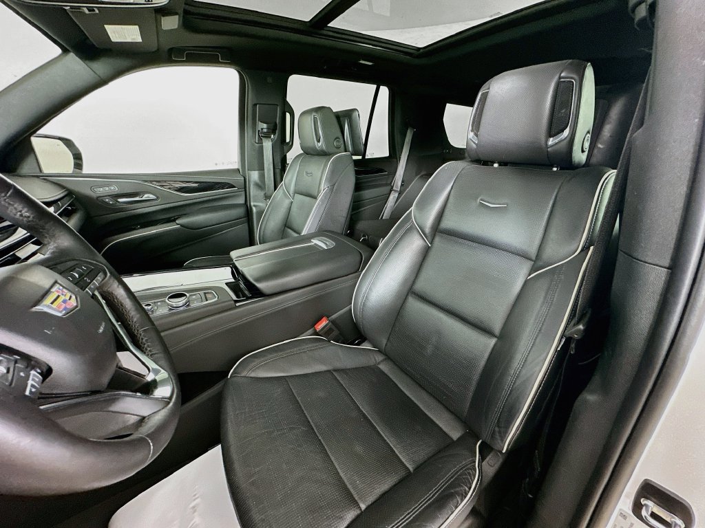 Certified 2023 Cadillac Escalade Sport AWD/4WD image 27