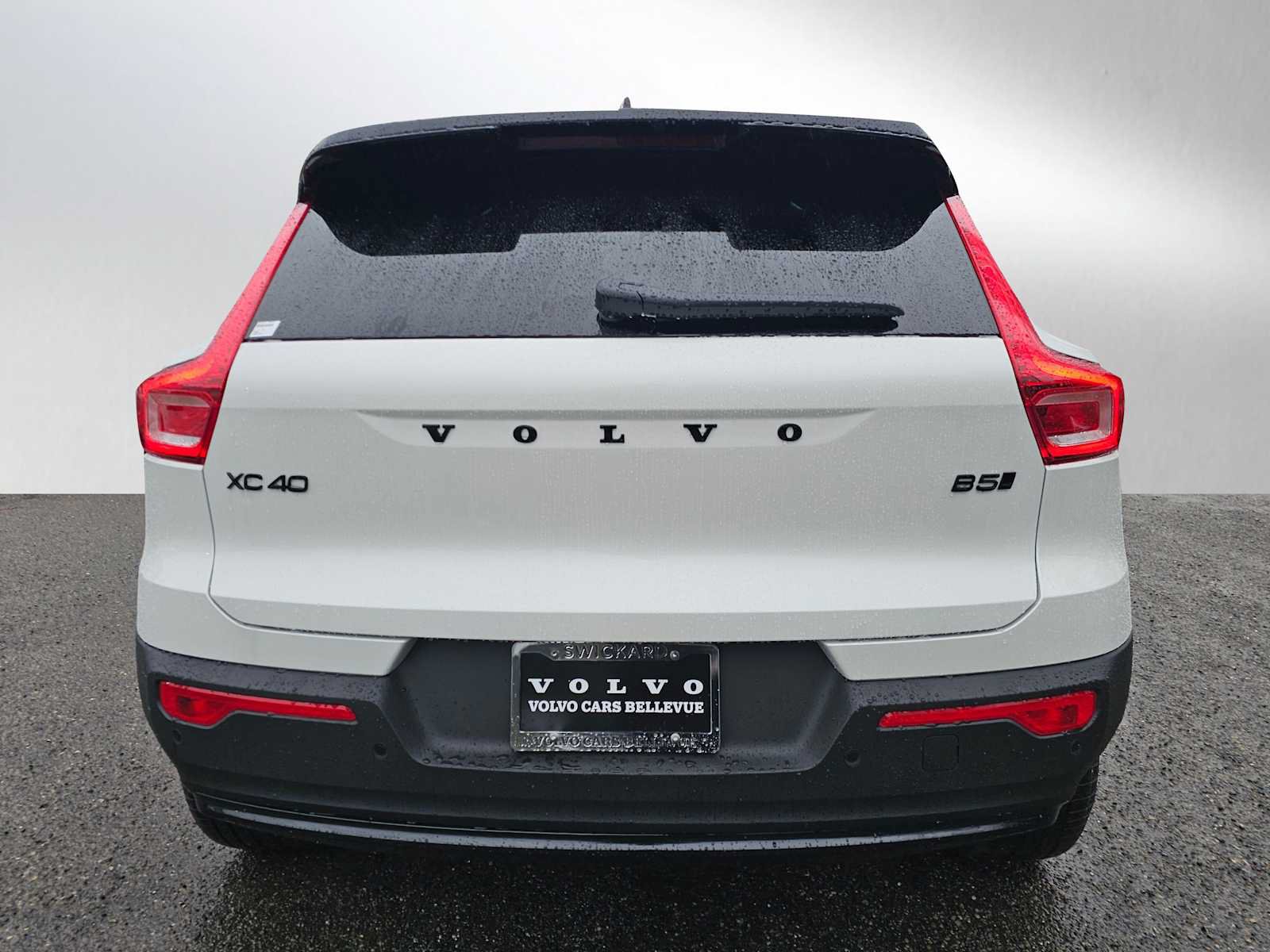 New 2026 Volvo XC40 B5 Ultra w/ Climate Package AWD/4WD image 4