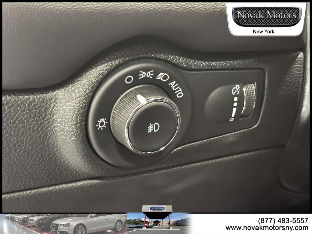 Used 2022 Dodge Durango GT image 15