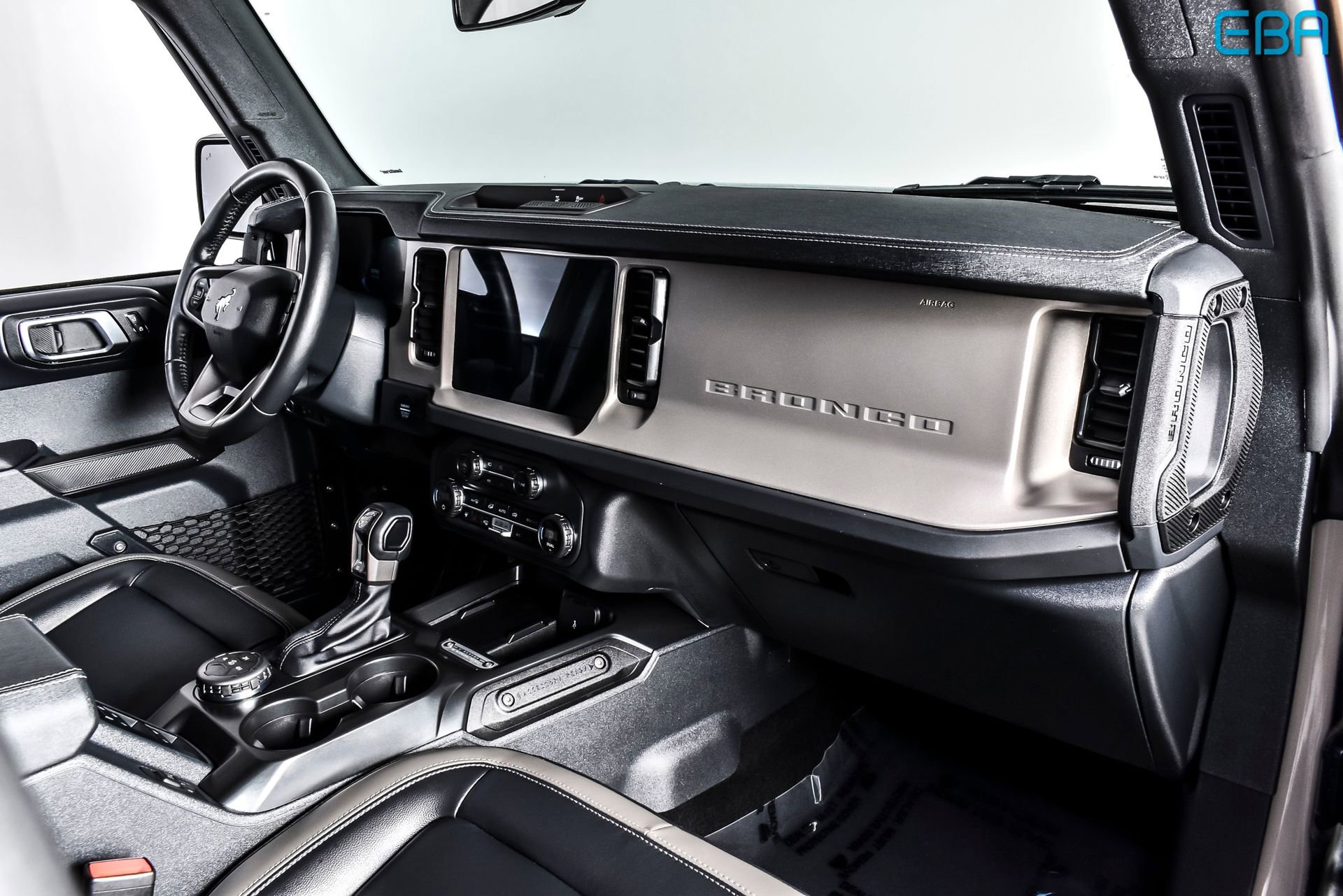 Used 2025 Ford Bronco Outer Banks AWD/4WD image 24