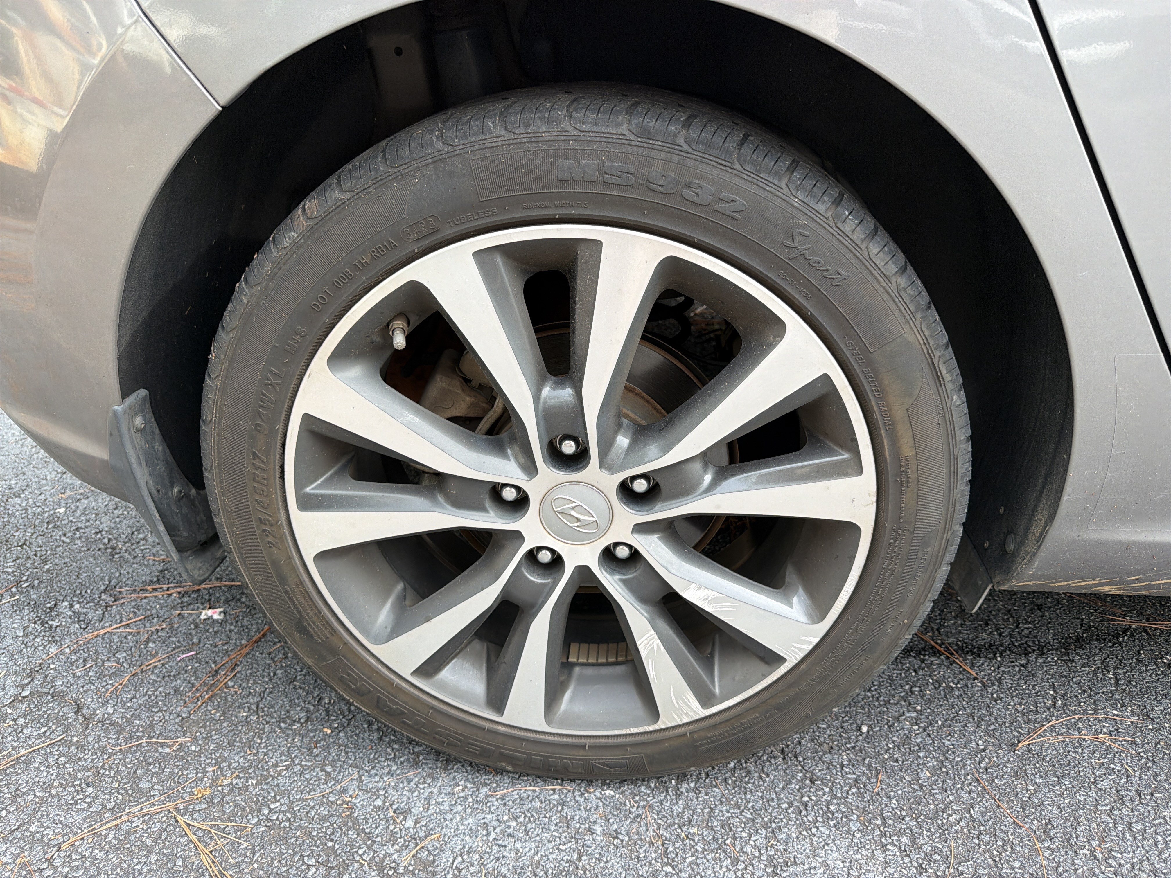 Used 2020 Hyundai Elantra GT w/ Style Package 02 FWD image 9