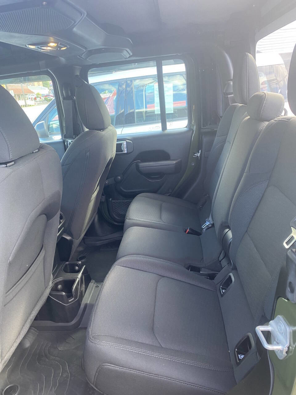 Used 2023 Jeep Gladiator Sport w/ Trailer Tow Package image 7