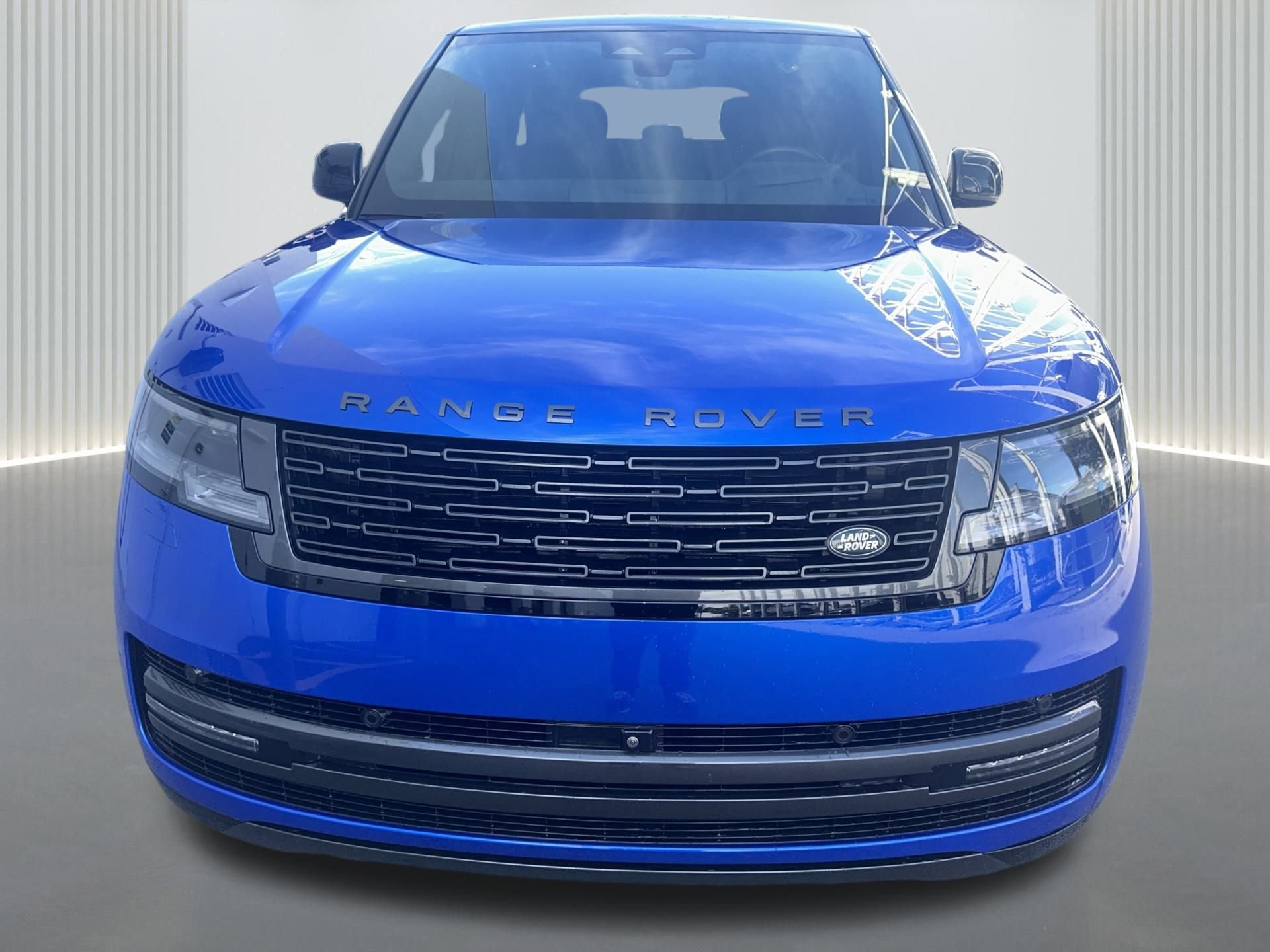 Used 2024 Land Rover Range Rover SE image 7