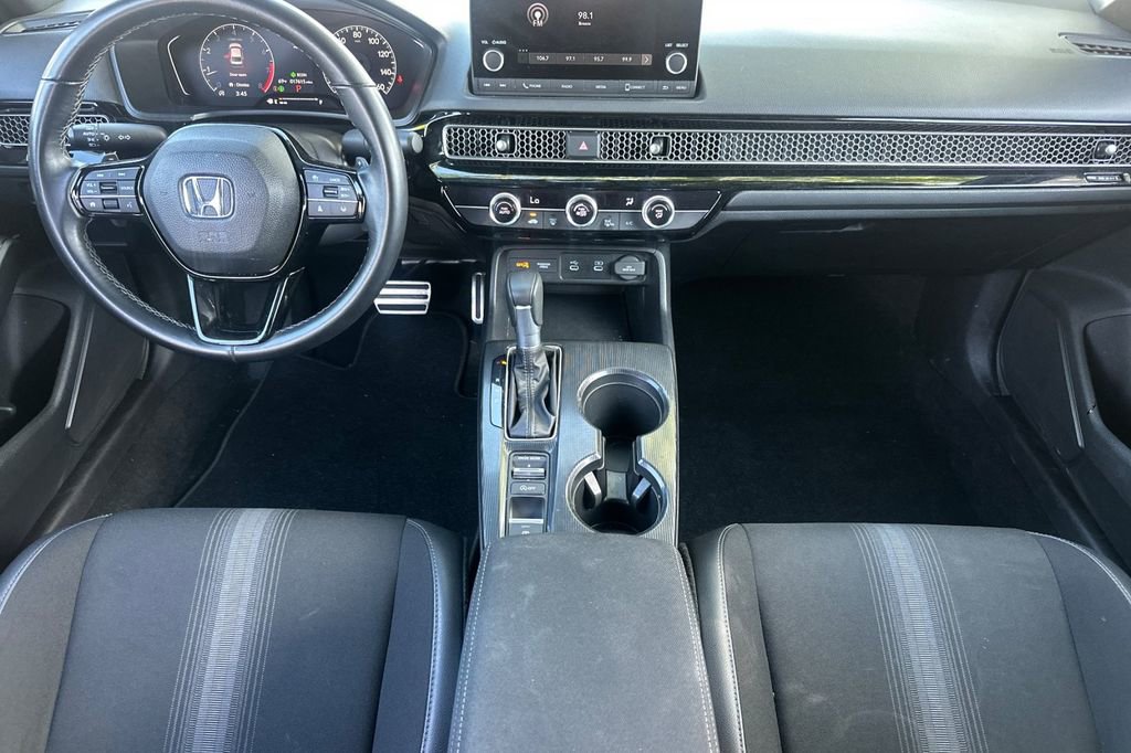 Used 2025 Honda Civic Sport image 12