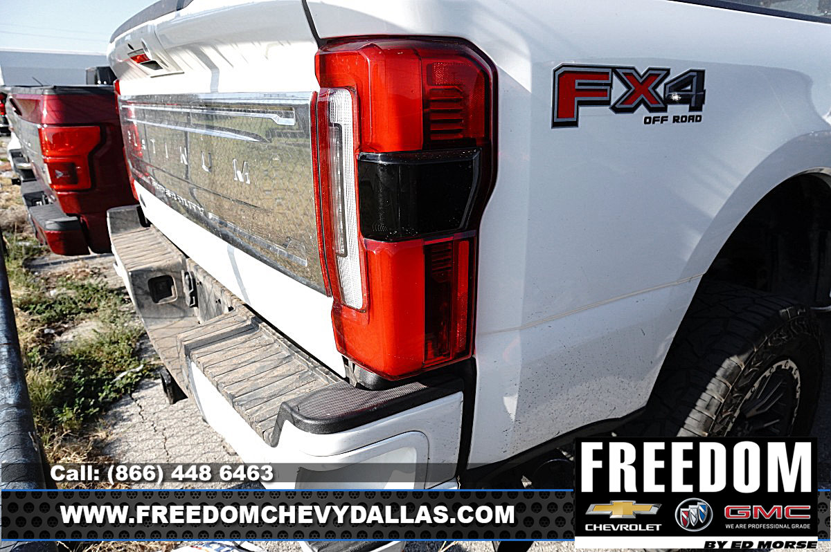 Used 2024 Ford F350 Platinum w/ FX4 Off-Road Package AWD/4WD image 9