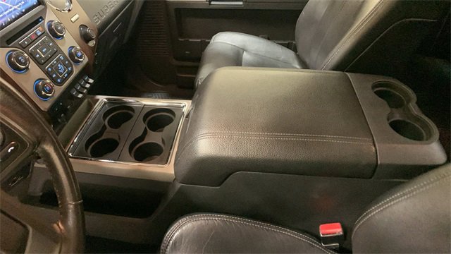 Used 2016 Ford F250 Lariat w/ Chrome Package image 41