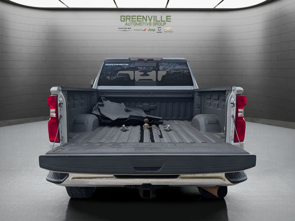 Used 2020 Chevrolet Silverado 2500 LTZ image 8