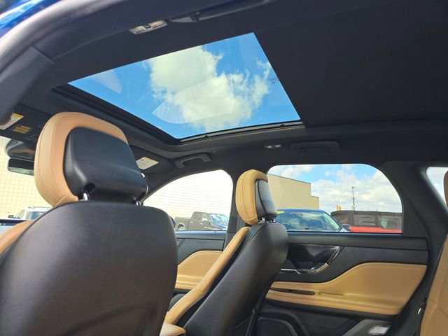 Used 2021 Lincoln Corsair Reserve w/ Equipment Group 201A image 13