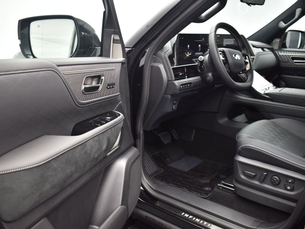 New 2026 INFINITI QX80 Autograph w/ Premium Cargo Package image 11