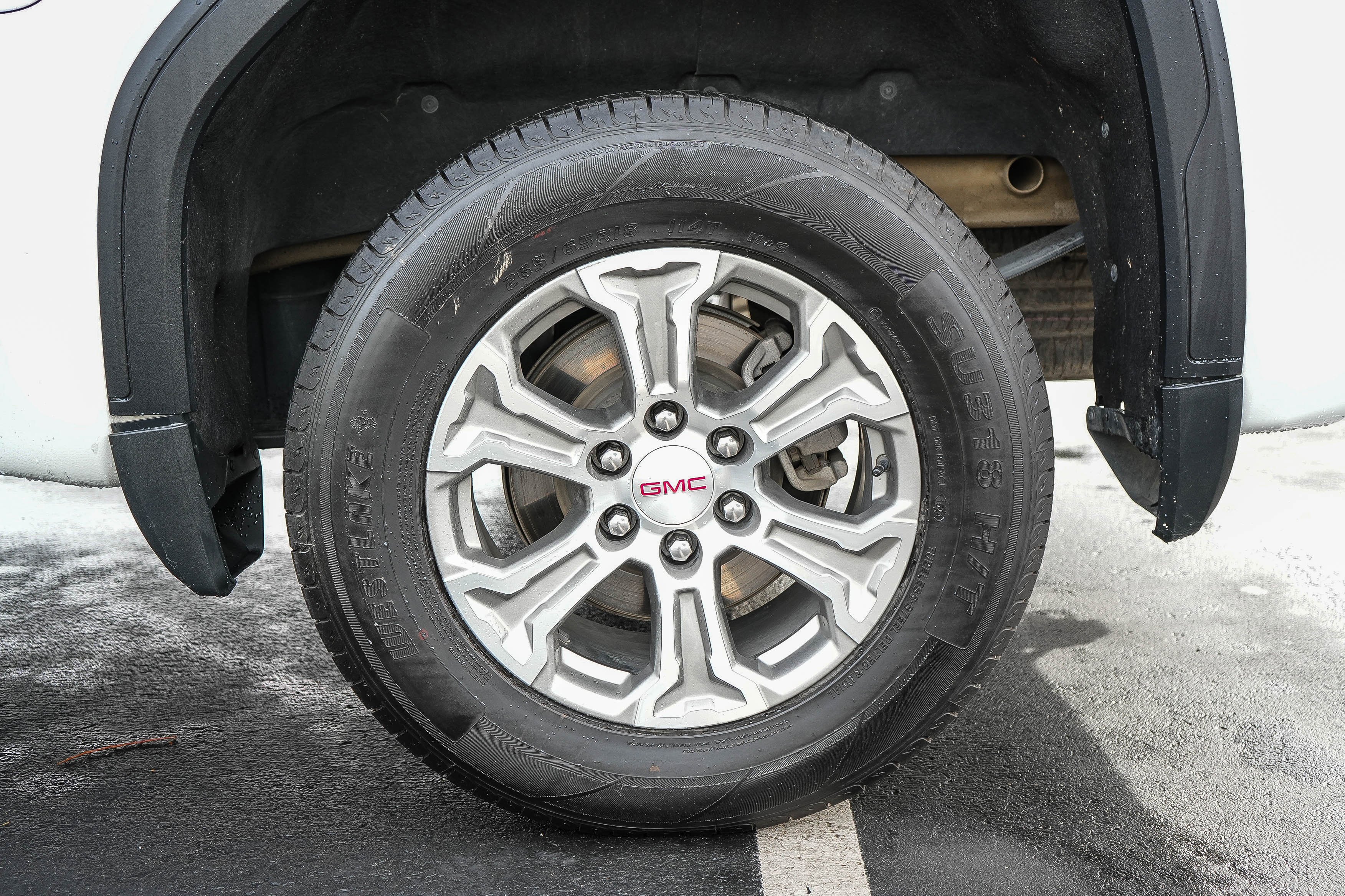 Used 2024 GMC Sierra 1500 SLT image 11