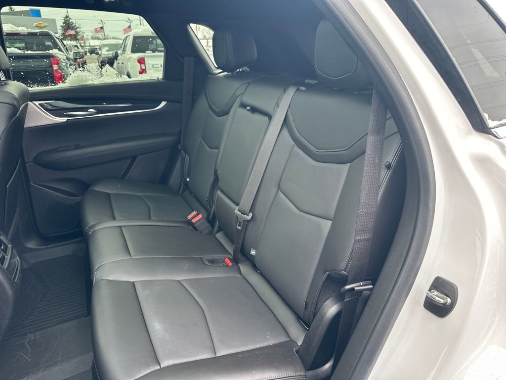Certified 2023 Cadillac XT5 Premium Luxury w/ LPO, Floor Liner Package image 27