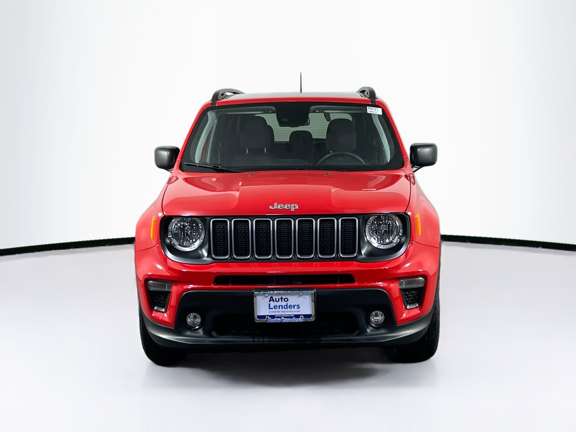 Used 2022 Jeep Renegade Latitude w/ Sun/Sound Group image 2