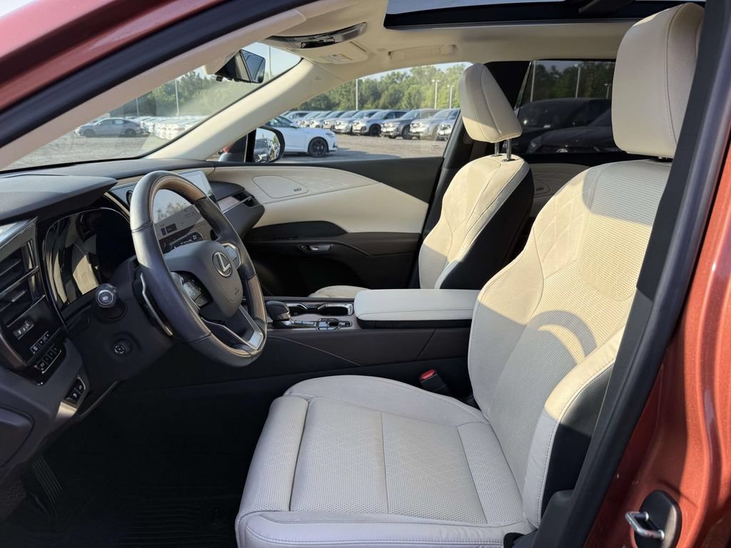 Used 2023 Lexus RX 350 AWD w/ Accessory Package image 14