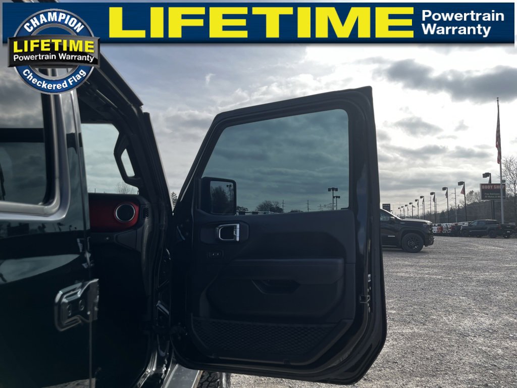Used 2020 Jeep Gladiator Rubicon image 34