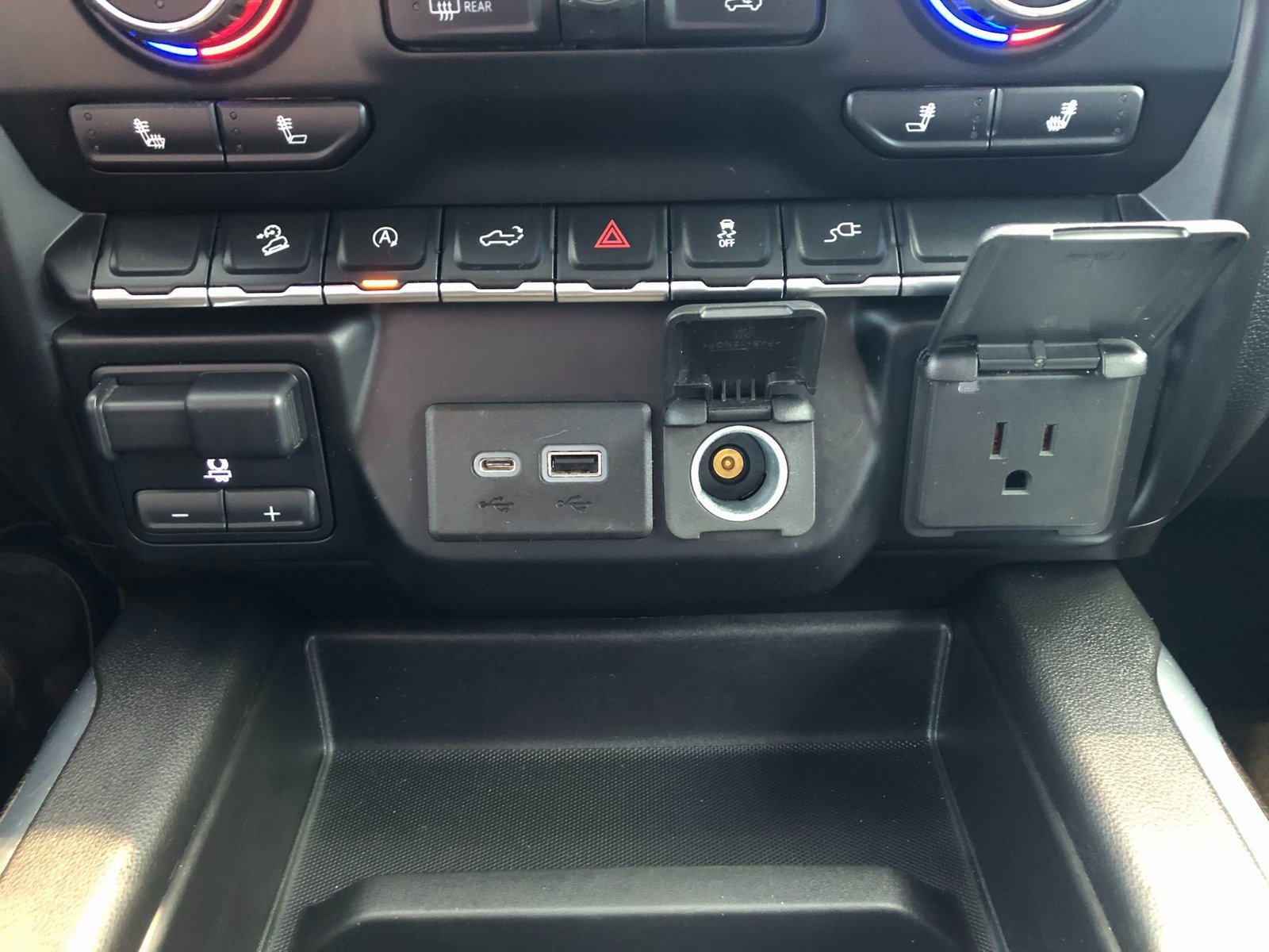 Certified 2021 Chevrolet Silverado 1500 RST w/ Convenience Package II image 24