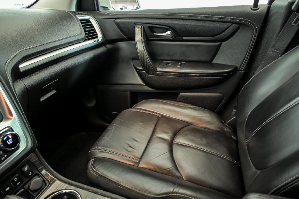 Used 2016 GMC Acadia SLT AWD/4WD image 26