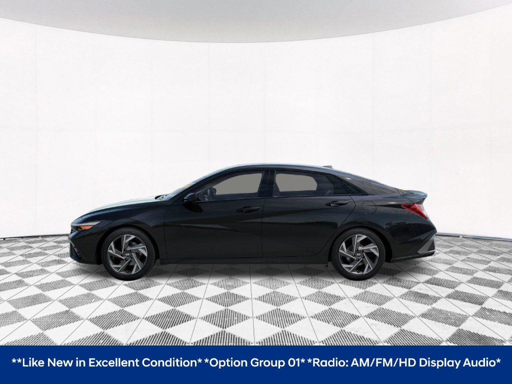 Used 2026 Hyundai Elantra SEL Sport Premium FWD image 5