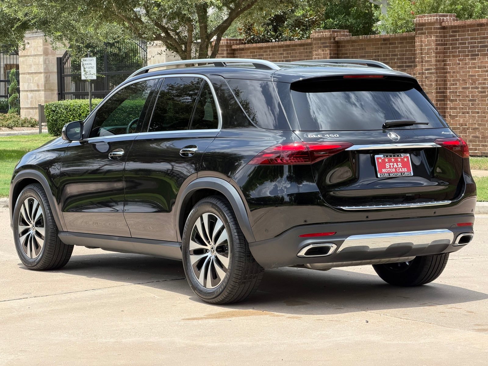 Certified 2025 Mercedes-Benz GLE 450 4MATIC image 15