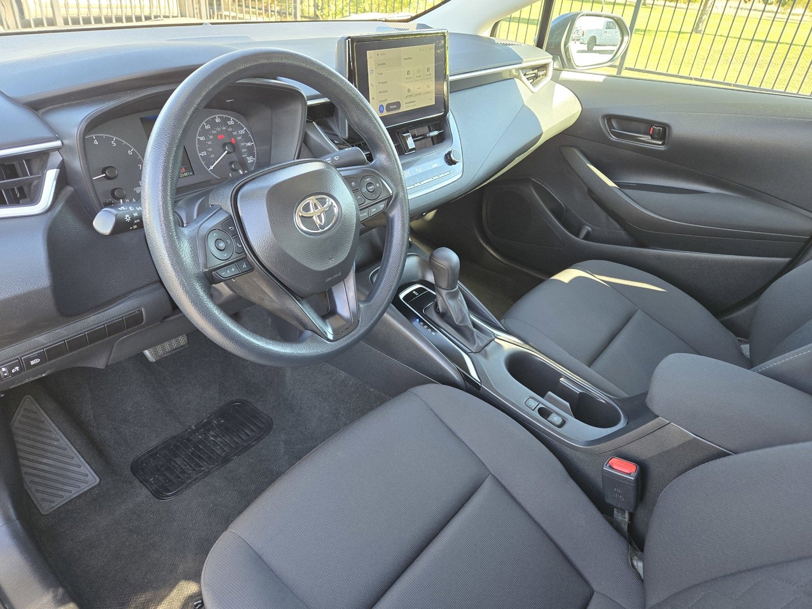 Used 2024 Toyota Corolla LE image 13