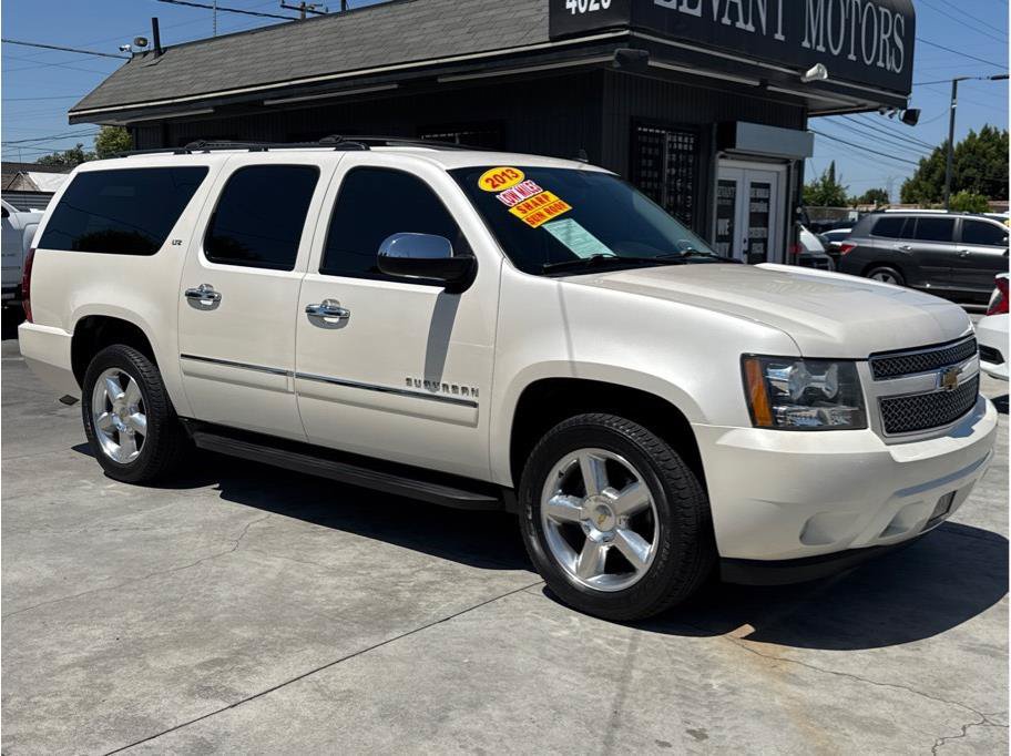 Used 2013 Chevrolet Suburban LTZ RWD image 42