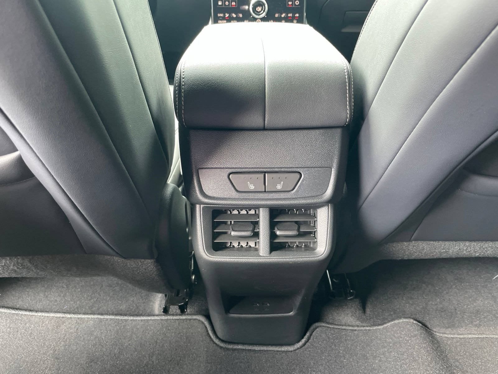 New 2027 GMC Terrain Elevation w/ Elevation Premium Package FWD image 34