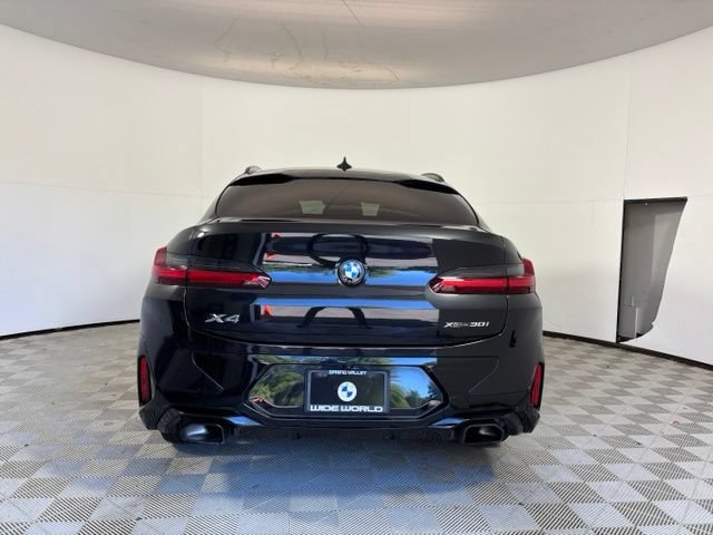 Used 2023 BMW X4 xDrive30i w/ M Sport Package AWD/4WD image 6